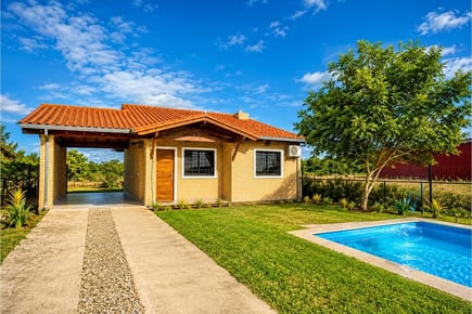 Alquilo Casa En Areguá Barrio Cerrado Costa Lago