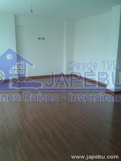 ACOGEDOR Y AMPLIO DEPARTAMENTO