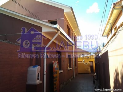 EN VENTA CASA CON NEGOCIO