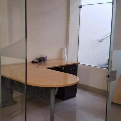 EXCELENTE LOCAL COMERCIAL EN  VENTA EN UMACOLLO