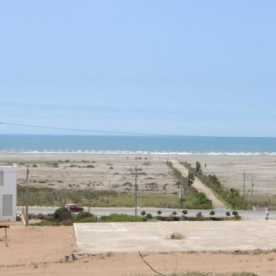 LINDO TERRENO PARA CASA DE PLAYA EN URB. PRIVADA DE MEJÍA EN VENTA