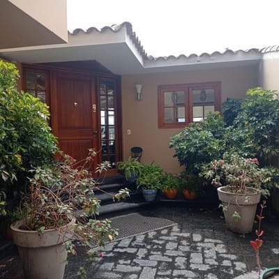 ¡¡¡1,330 m2!!! SE VENDE CASA EN CHALLAPAMPA, CERRO COLORADO