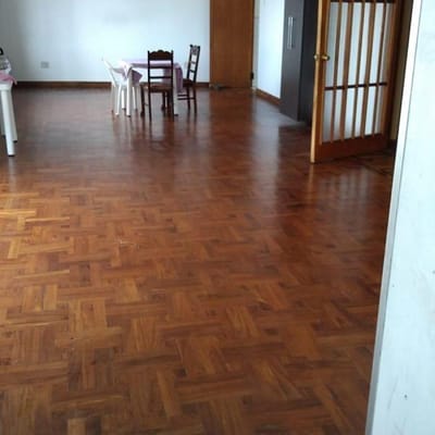 EN VENTA CASA DE 380M2 EN BUENA UBICACIÓN