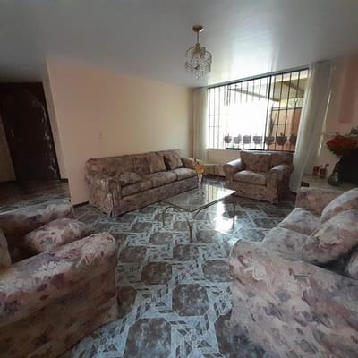 ¡UMACOLLO! VENDO CASA PRIMAVERA DE 255 m², YANAHUARA