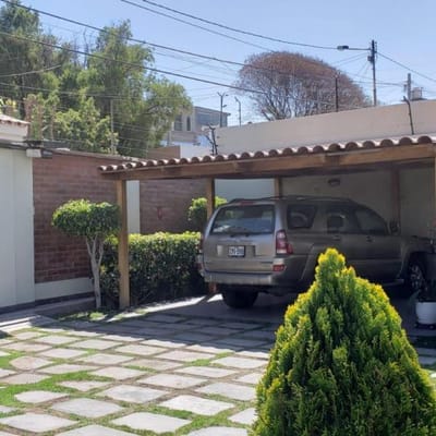 Linda  casa con piscina El Palacio