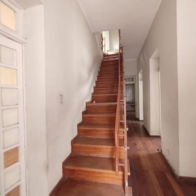 ¡¡¡VALLECITO!!! VENDO GRAN CASA CÉNTRICA IDEAL EMPRESA, HOSPEDAJE