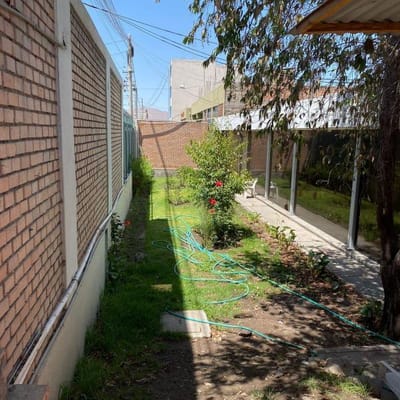 LOCAL COMERCIAL EN ALQULIER EN PARQUE INDUSTRIAL CERCADO