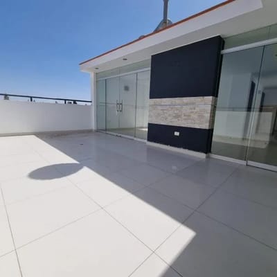 EXCELENTE FLAT MODERNO CON TERRAZA EN LA ZONA MAS SOLICITADA DE CAYMAPARTE BAJA