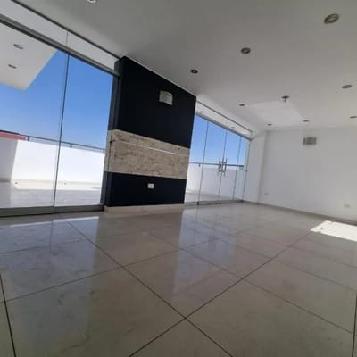 Excelente Flat Moderno con Terraza en La Zona Mas Solicitada de CaymaParte Baja