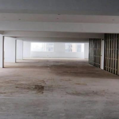Amplias oficinas en zona empresarial de San Isidro