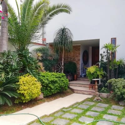 Excelente! Casa como Terreno Frente 19.30 ml