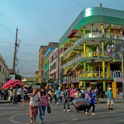 Excelente Local Comercial en el corazón de Gamarra