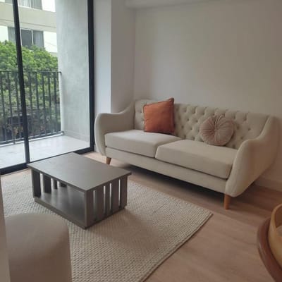 Moderno Departamento de Estreno en Miraflores Cerca al Malecón con 2 dormitorios
