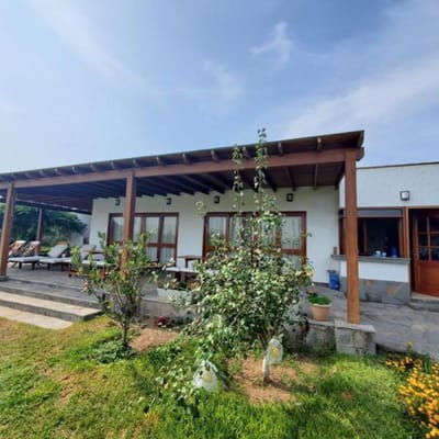 VENTA DE  CASA DE CAMPO LAS COLINAS DE PUERTO VIEJO