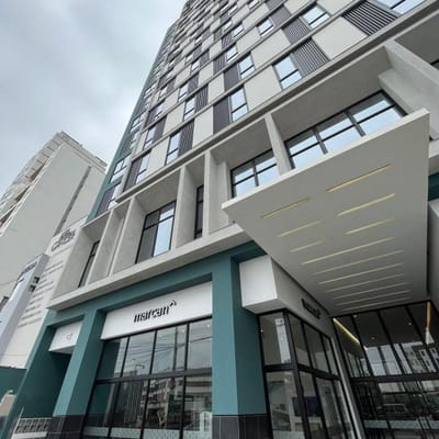 MODERNO EDIFICIO - EXCLUSIVO PARA MEDICOS