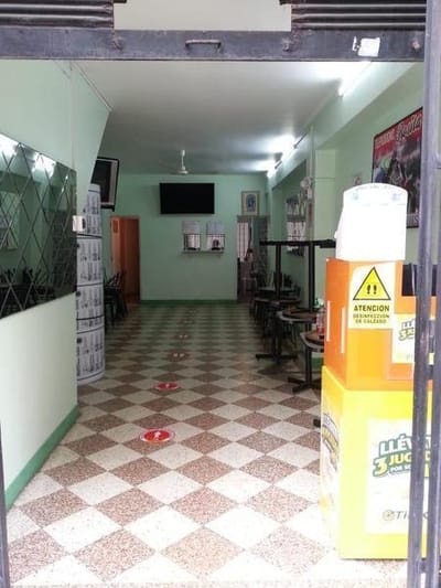 VENDO LOCAL COMERCIAL  2 PISOS  130M2 AV. GARZON JESUS MARIA X LA RAMBLA BRASIL