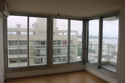 Venta con renta apto 2 dormitorios con garaje en Estrellas del Sur #2402
