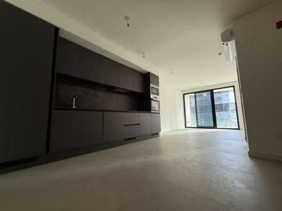 Venta un dormitorio y un baño con terraza en Cosmos #120