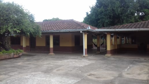 CASA-QUINTA EN COTOCA