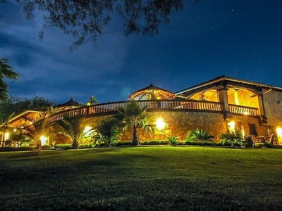 EN LAMBARÉ VENDO GRAN RESIDENCIA 3.307m2