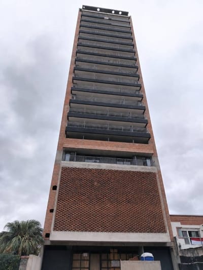  VENTA MONOAMBIENTE- EDIFICIO MOLAS DESIGN  EN EL BARRIO MBURUCUYA