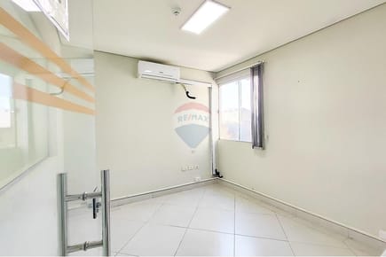 ALQUILO EDIFICIO DE OFICINAS ZONA ARTIGAS