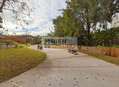 Penthouse a estrenar, de 3 dormitorios, 3 baños en alquiler en Carrasco Norte. Excelentes amenities
