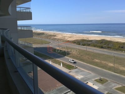 Apartamento en Brava, Primera Línea