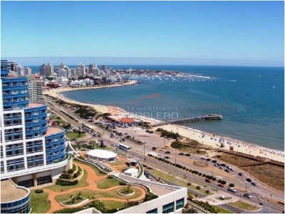 VENTA O ALQUILER TEMPORAL Apartamento en Punta del Este, Zona playa Mansa, al lado de Conrad  Enjoy