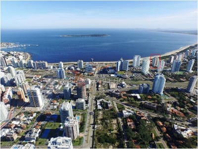 APARTAMENTO EN PUNTA DEL ESTE, ZONA MANSA