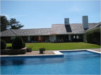 Espectacular casa  en venta y alquiler Punta del Este , zona de playa Brava, espectacular vista al mar.