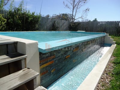 Casa de 4 dormitorios en La Barra con piscina y parrillero