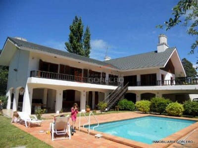 CASA EN PUNTA DEL ESTE, BRAVA