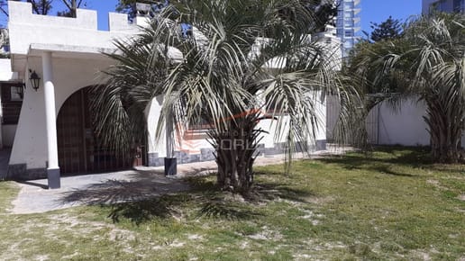 Casa en Punta del Este, Mansa