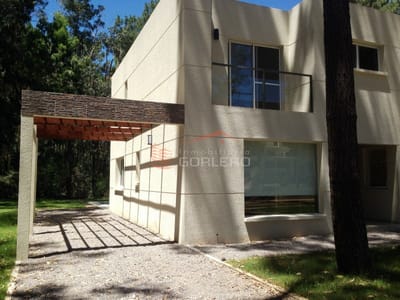 CASA EN PUNTA DEL ESTE, SOLANAS