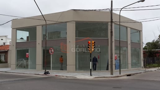 LOCAL EN VENTA EN MALDONADO
