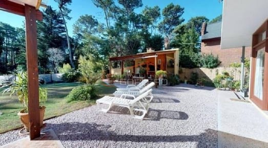 Casa en venta y alquiler temporal en Punta del Este, San Rafael