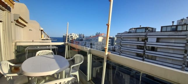 Apartamento en venta en Punta del Este, Excelente ubicación, cerca de la plaza, Gorlero, y puerto. Muy linda vista, soleado