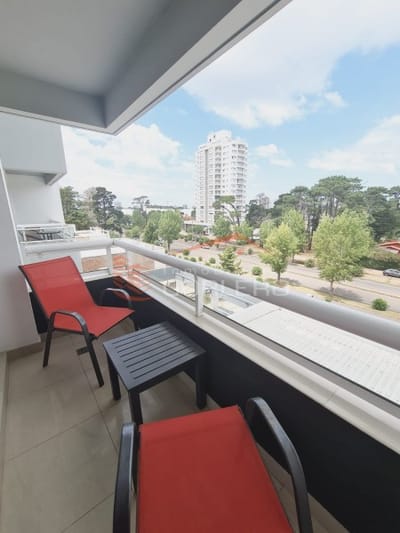 Apartamento en venta Punta del Este  Roosevelt, a pasos del Shopping