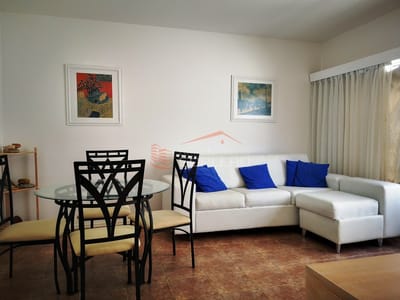 Venta  de Apartamento en Península, Punta del Este, 2 dormitorios. próximo a la playa y centro
