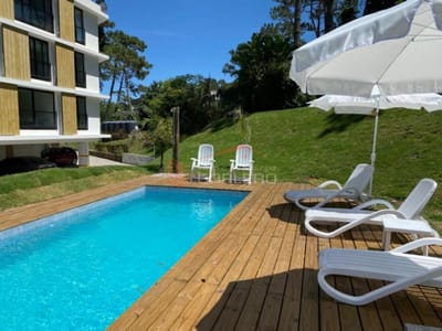 Venta de Apartamento 3 dormitorios en Playa Mansa, Punta del Este.