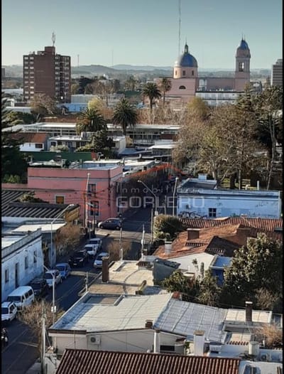 En VENTA Apto de 4 dormitorios- Maldonado