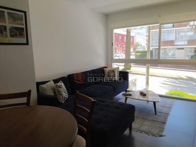 Alquiler de Apartamento en Punta del Este, Muy bien ubicado con todos los servicios