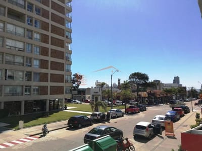 Apartamento en alquiler de verano en Peninsula - Punta del Este - 2 domitorios