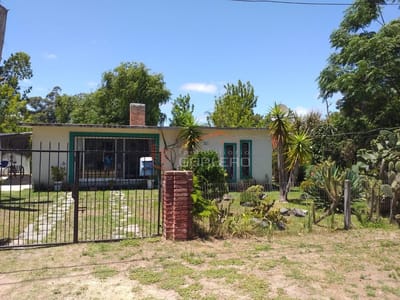 Casa en Venta en Pinamar, Canelones - Permuta por propiedad en Maldonado