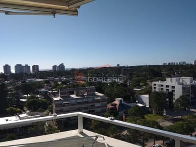 Venta de apartamento de 2 dormitorios en Aidy Grill, Punta del Este * Piscina