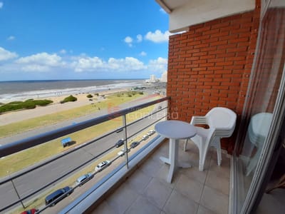 Venta de Apartamento con vista al mar en Punta del Este, Brava *1 dormitorio