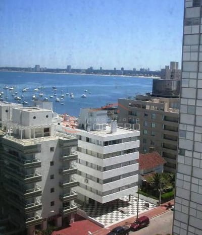 APARTAMENTO en PUNTA DEL ESTE, ZONA PENINSULA