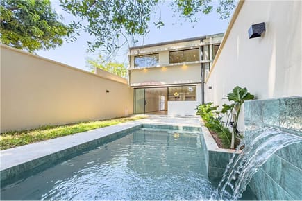 Vendo Duplex Premium de 3 Habitaciones en Luque Bº Villa Adela 