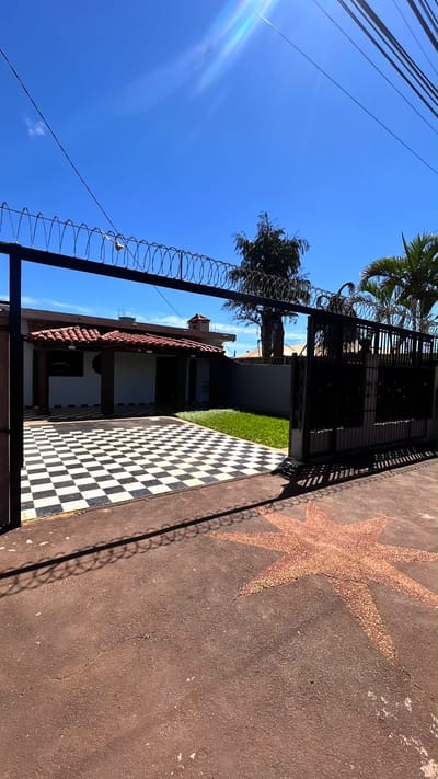 CASA EN ALQUILER EN KM 7 MONDAY – CIUDAD DEL ESTE